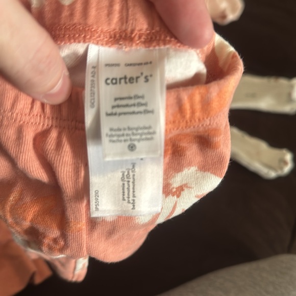 Carter’s Preemie girl’s matching outfit sets - Picture 7 of 7